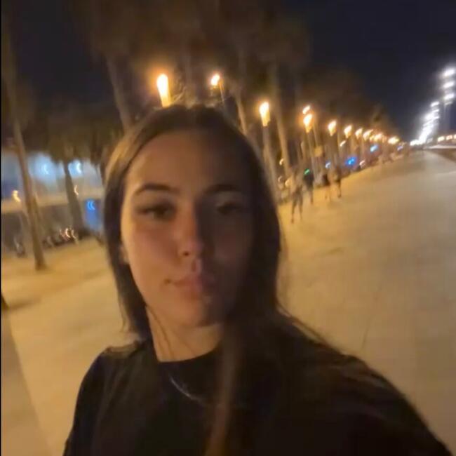 Babysitter in Marseille: Khalissia