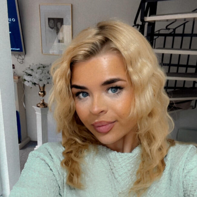 Babysitter in Bordon: Olivia