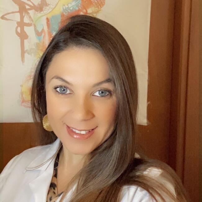 Nounou à Cannes: Carolina