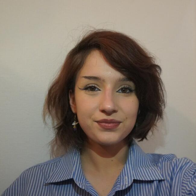 Babysitter in Montpellier: Iris