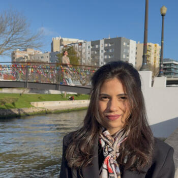 Babysitting job in Aveiro: babysitting job Brícia