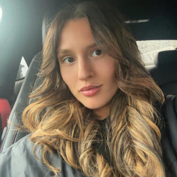 Babysitter in Kalborn: Yamina