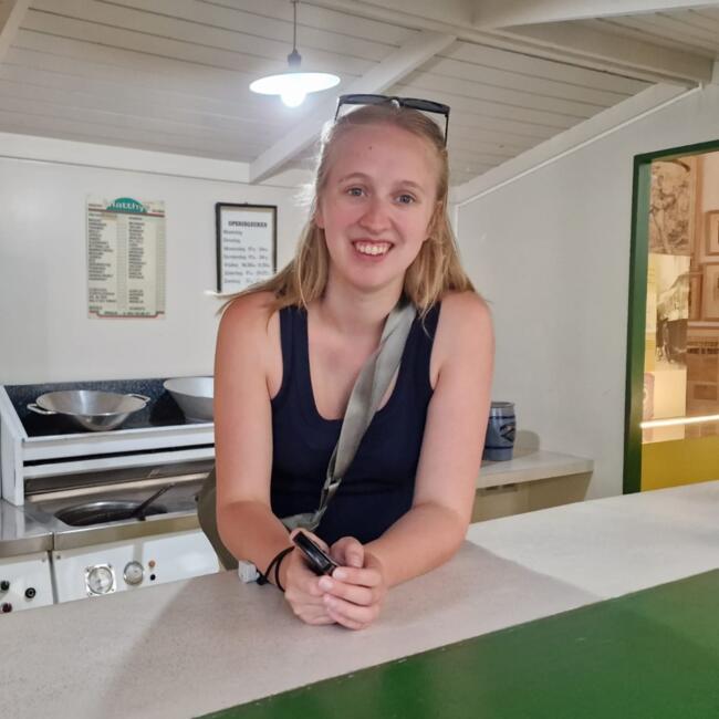 Babysitter in Ranst: Famke