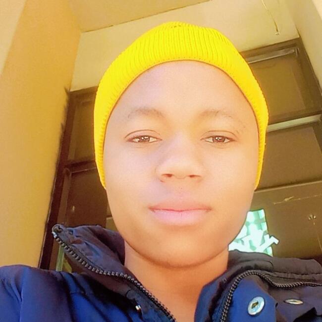 Babysitting job in Emalahleni: Magret