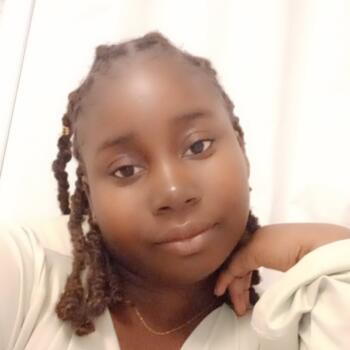 Babysitter in Limoges: Kimberly