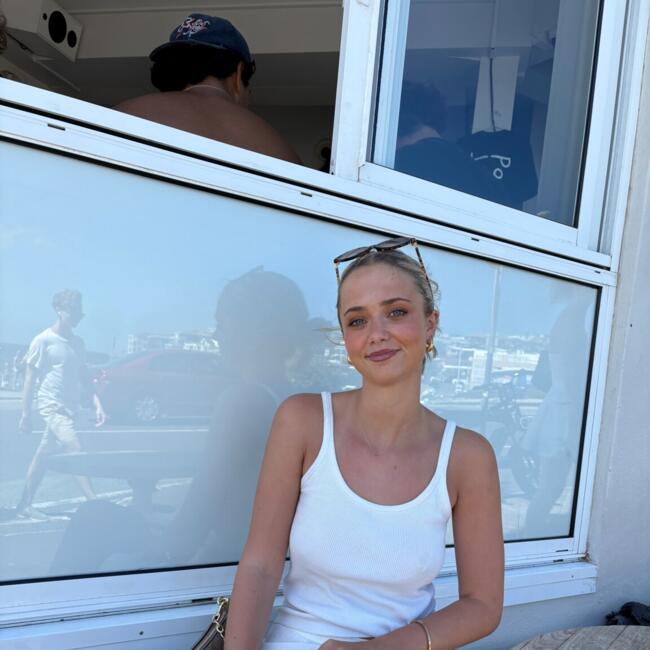 Babysitter in London: Lydia