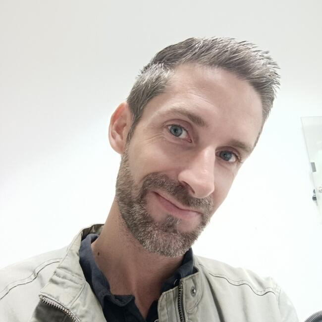 Job de garde d'enfants à Les Sables d'Olonne: Pierre-Alexandre