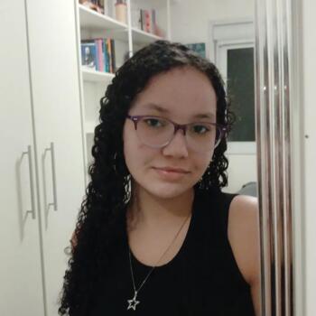 Emprego de babá em Porto Velho: Stela