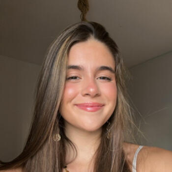 Babysitter em Maia: Mariana