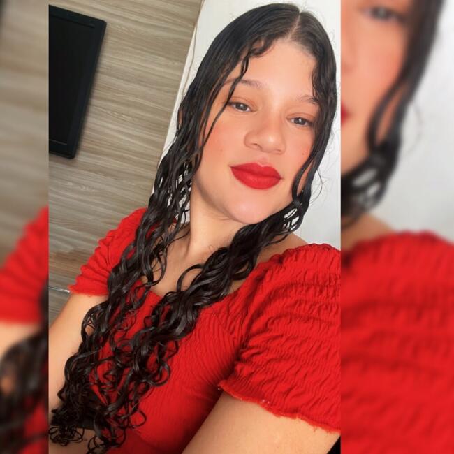 Babysitting job in Imperatriz: Veronika