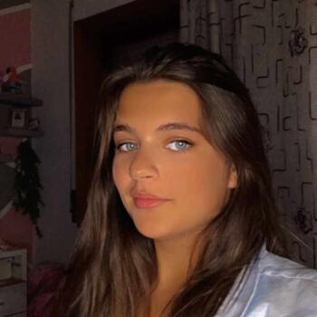 Babysitter Gondomar: Leonor
