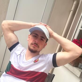 Babysitter in Schaarbeek: Mateo