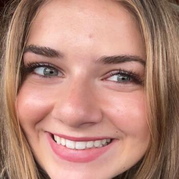 Babysitter Delgany: Aislinn