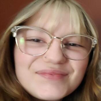 Babysitter in Greeley: Shianne