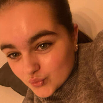 Babysitter in Bazas: Kimy