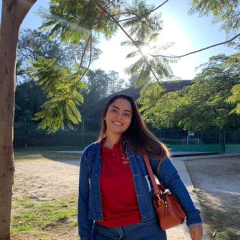 Babysitter in Setúbal: Livia