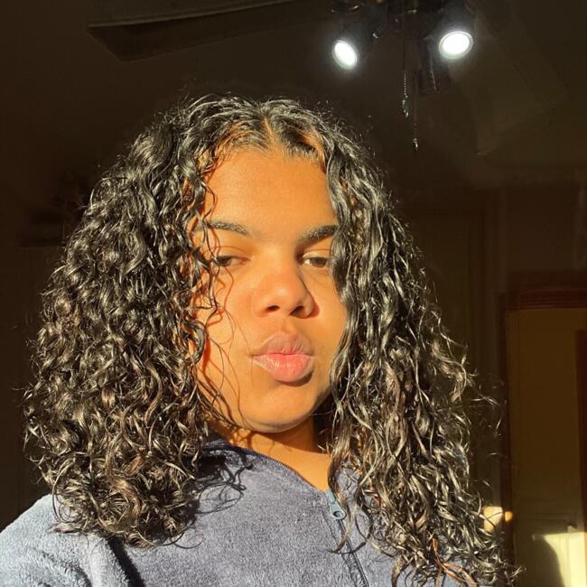 Canguro en Alovera: Valeria ramirez un