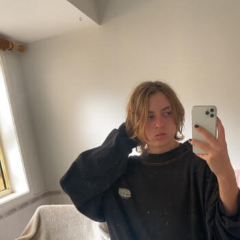 Babysitter in Bundaberg: Zander