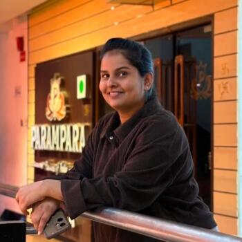 Babysitter in Hyderabad: Pooja