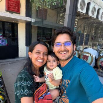Babysitting job in Surat: babysitting job Harshal