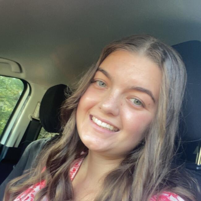Babysitter in Central Coast: Tahlia