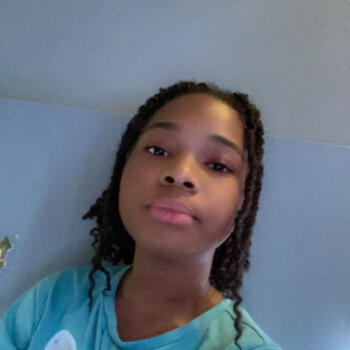 Babysitter in Repentigny: Neyssa