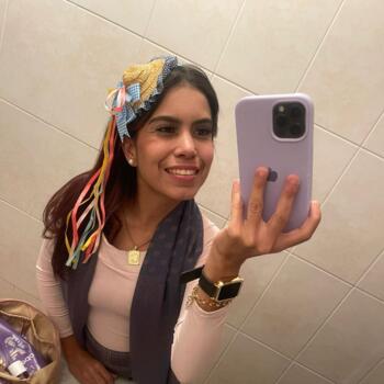 Babysitter in São Paulo: Carol