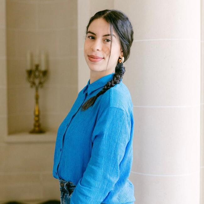 Babysitter in Orly: Melissa