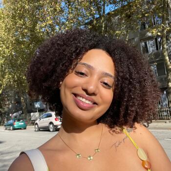 Babysitter em Vila Nova de Gaia: Fernanda Barreto