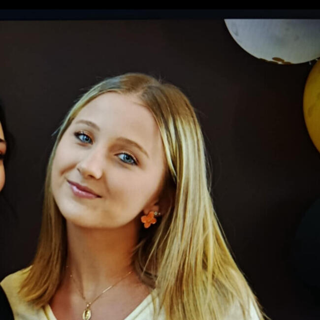 Babysitter in Loos: Meline