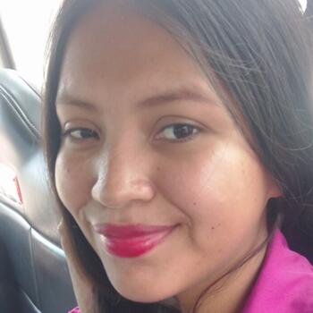 Babysitter in Santa Cruz: Natalia