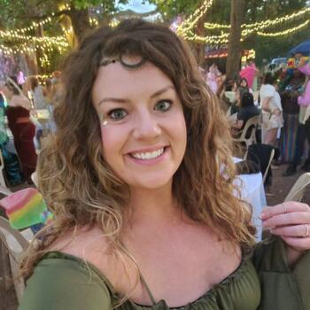 Babysitter in Wollongong: Danni