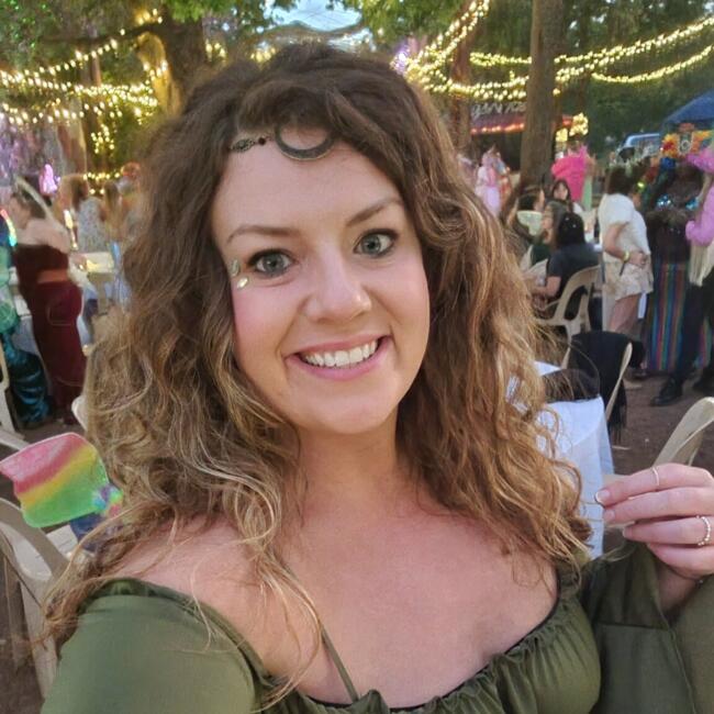 Babysitter in Wollongong: Danni