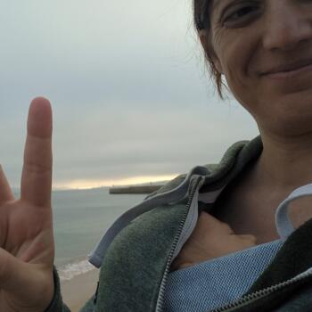 Trabalho de babysitting em Oeiras: Trabalho de babysitting Rocio