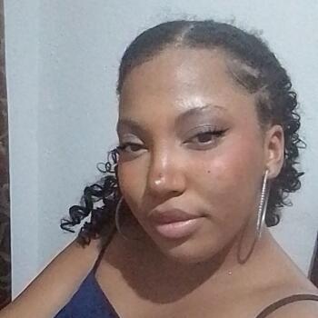 Babysitter Belo Horizonte: Emmily