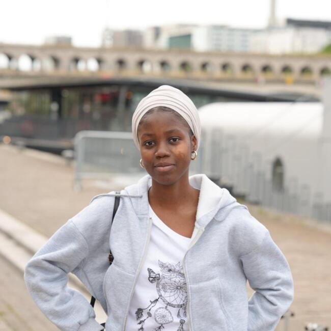 Babysitter in Châtillon: Fatoumata