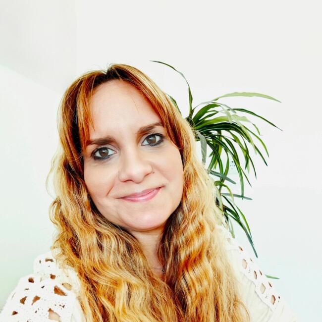 Babysitter in Mafra: Virginie