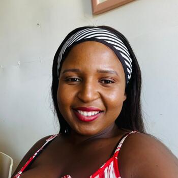 Nanny in Kwanokuthula: Sisipho