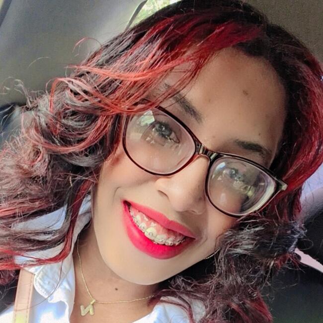 Babysitter in Tumbaco: Nelly vanessa