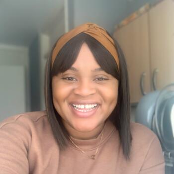Babysitter Blackburn: Ikeoluwa