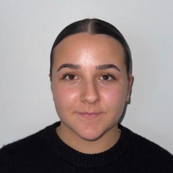 Babysitter in Vallauris: Alya