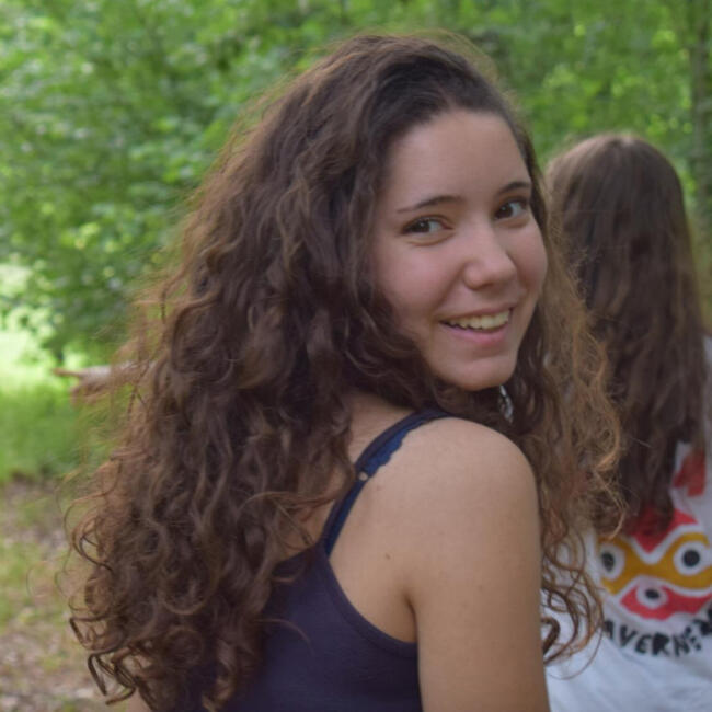 Babysitter in Angoulême: Louise
