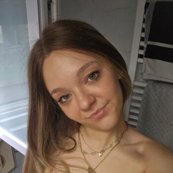 Babysitter a Senago: Andra