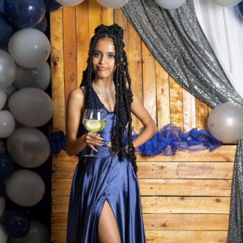 Babysitter in Qonce: Bevane