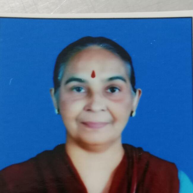 अहमदाबाद में बेबीसिटर: Aasha