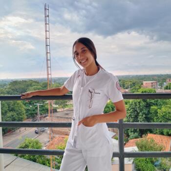 Babysitter in Emboscada: Araceli Nohemi