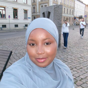 Babysitter Gothenburg: Jawahir