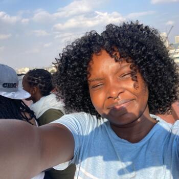 Babysitter Nairobi: Brenda