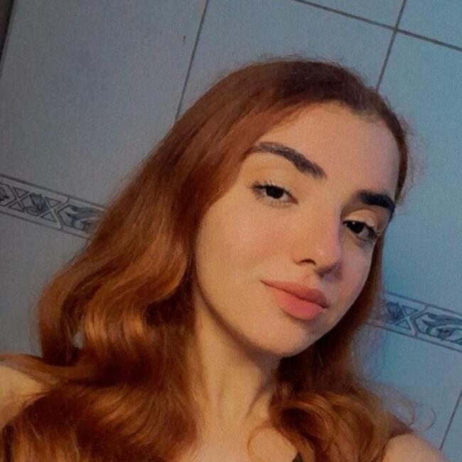Babysitter in Jundiaí: Rebeka