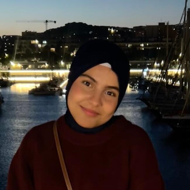 Babysitter in Terrassa: Khadija